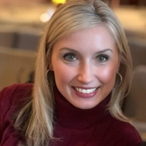 Profile photo of Amanda Warwick (piano)