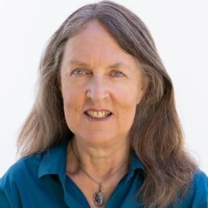 Profile photo of Elizabeth MacDougall (piano)